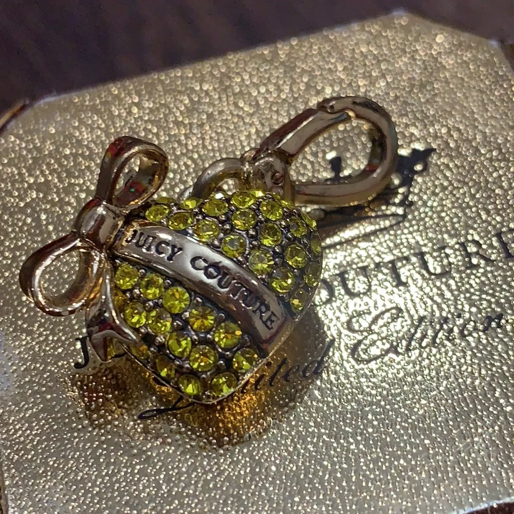 Juicy Couture YELLOW PAVE BANNER PUFF HEART CHARM SWAROVSKI CRYSTALS - Picture 10 of 16